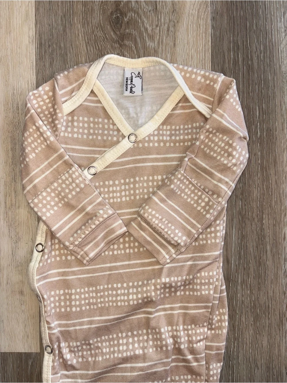 Copper Pearl Newborn Knotted Gown Beige & Cream Print